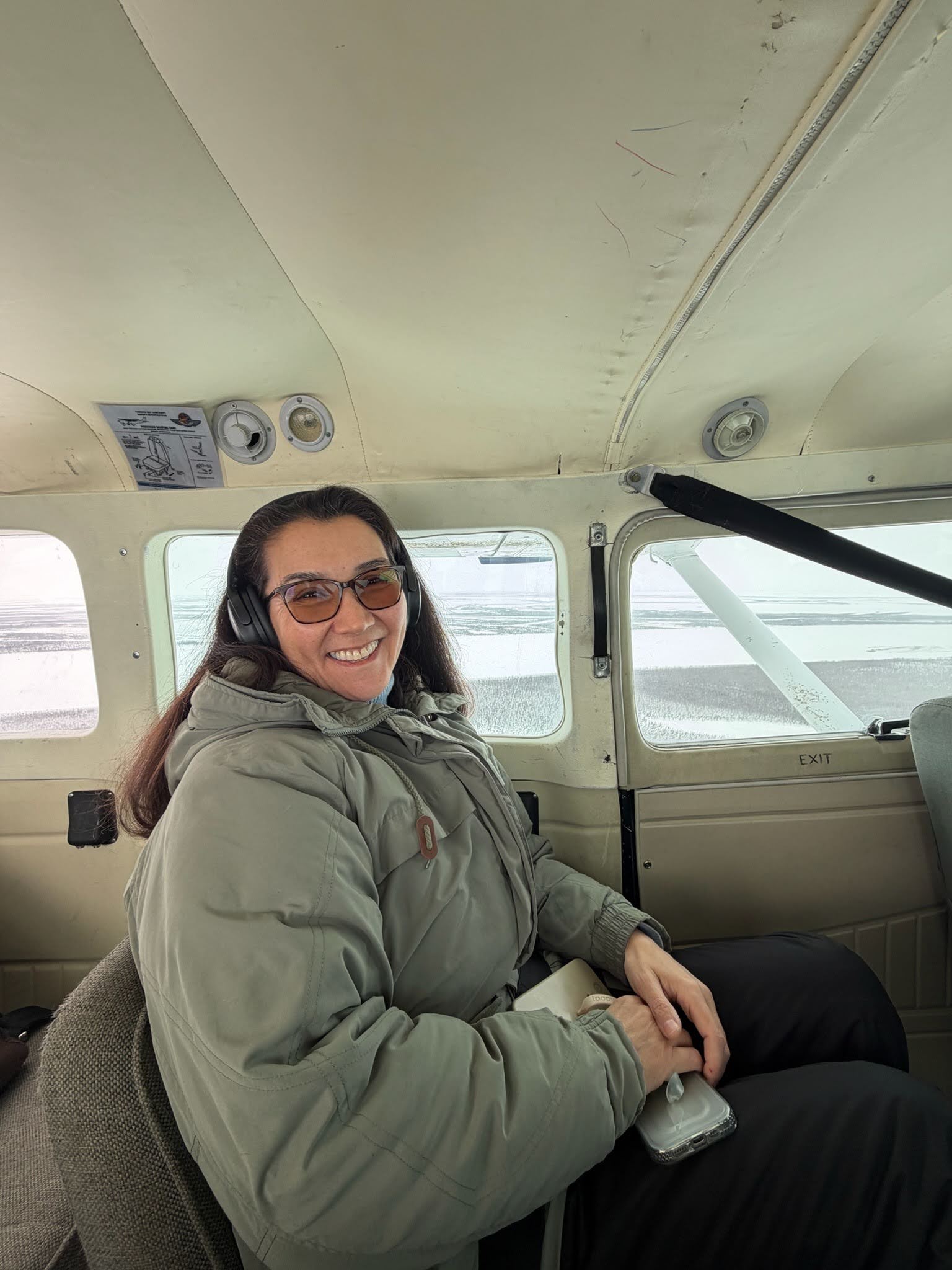 Peltola in a plane